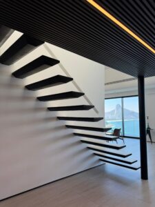 Escada metálica moderna Açovip