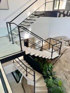 Escada metálica Itanhangá Açovip